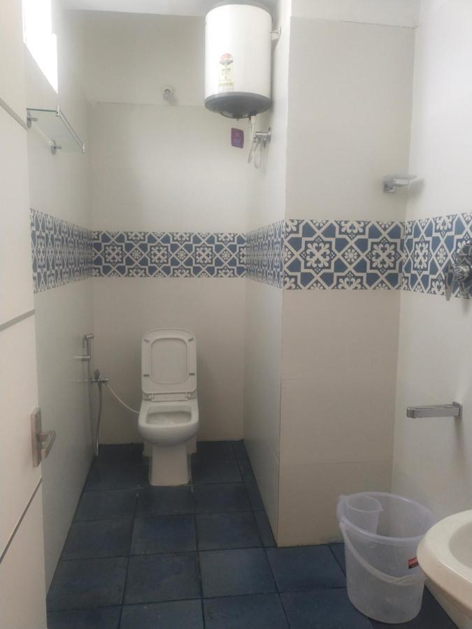 Two Bedroom House 马迪凯里 外观 照片