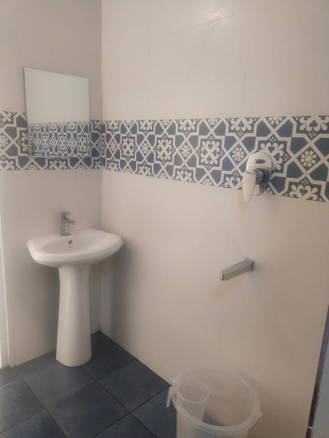 Two Bedroom House 马迪凯里 外观 照片