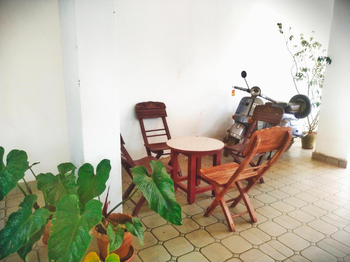 Two Bedroom House 马迪凯里 外观 照片